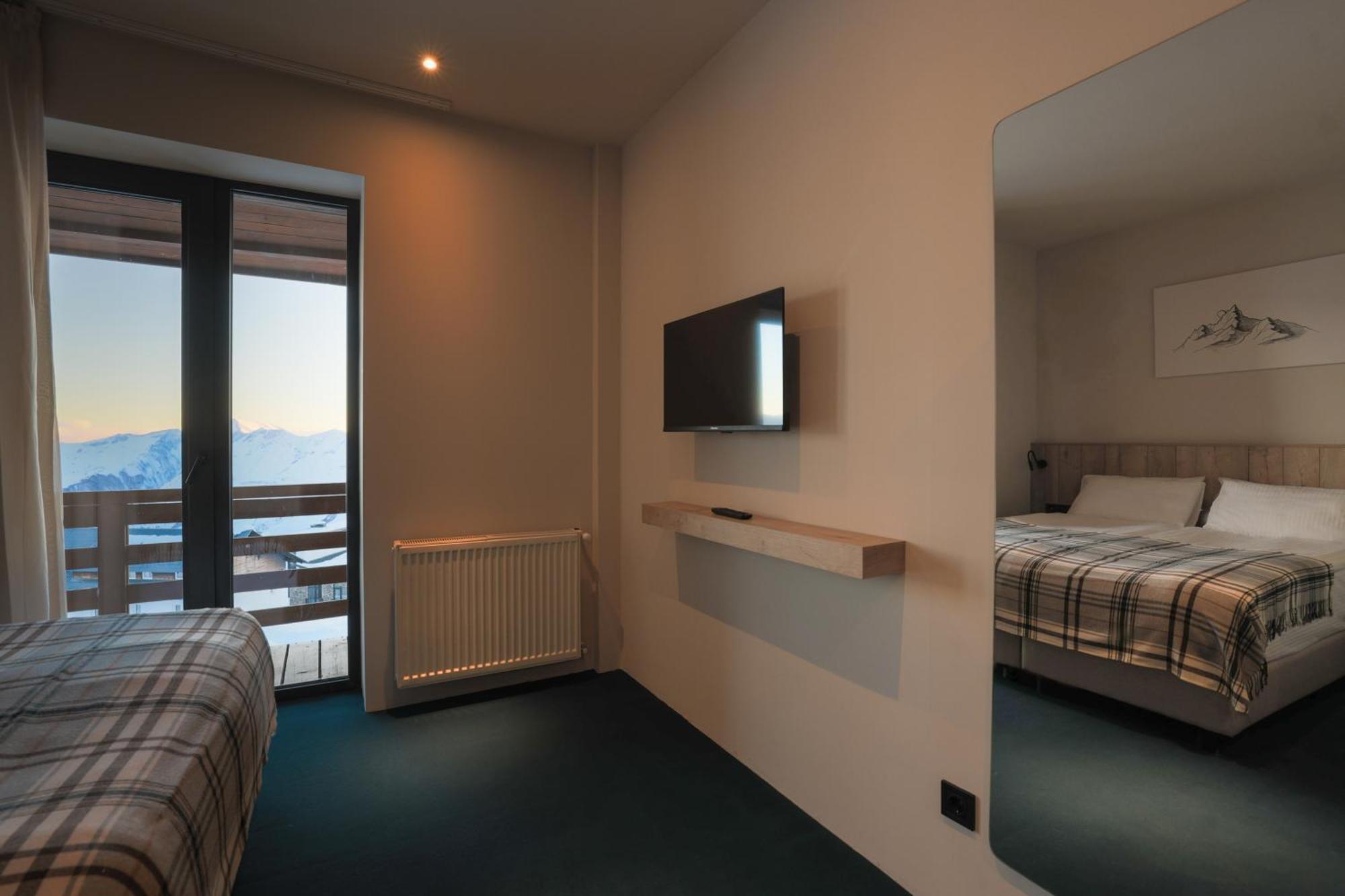 Alpina Hotel Gudauri Ruang foto